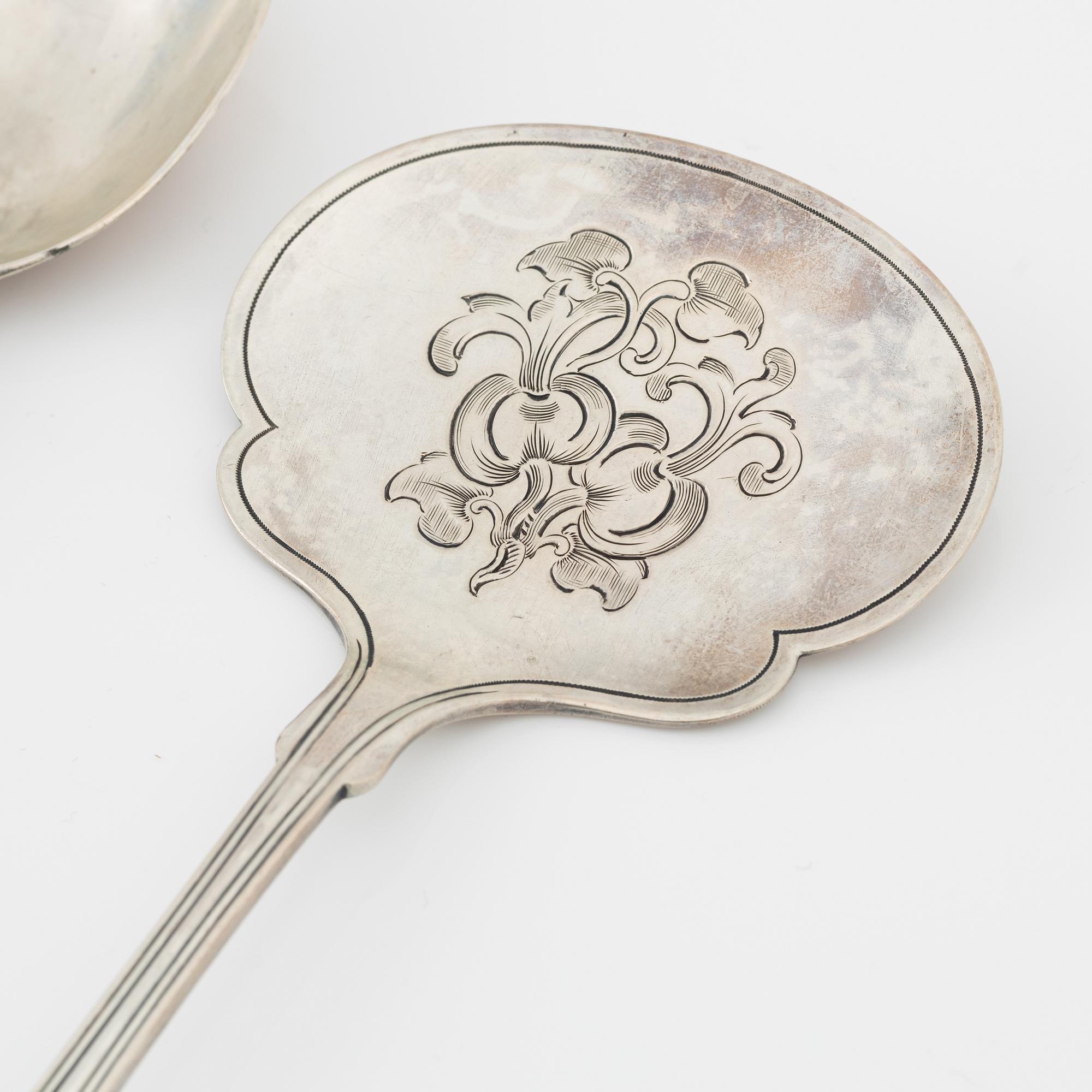 Bestickuppsättning, 94 delar, silver, bl a 'Olga' och andra modeller, bl a CG Hallberg 1957.