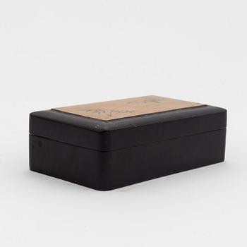 Ask, lackarbete, Japan, omkring 1900.