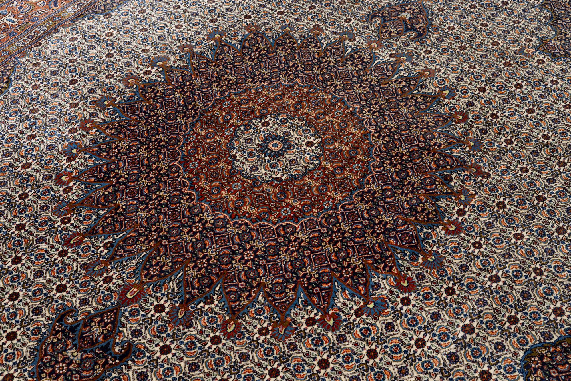 Rug, Moud, approx. 397 x 293 cm.