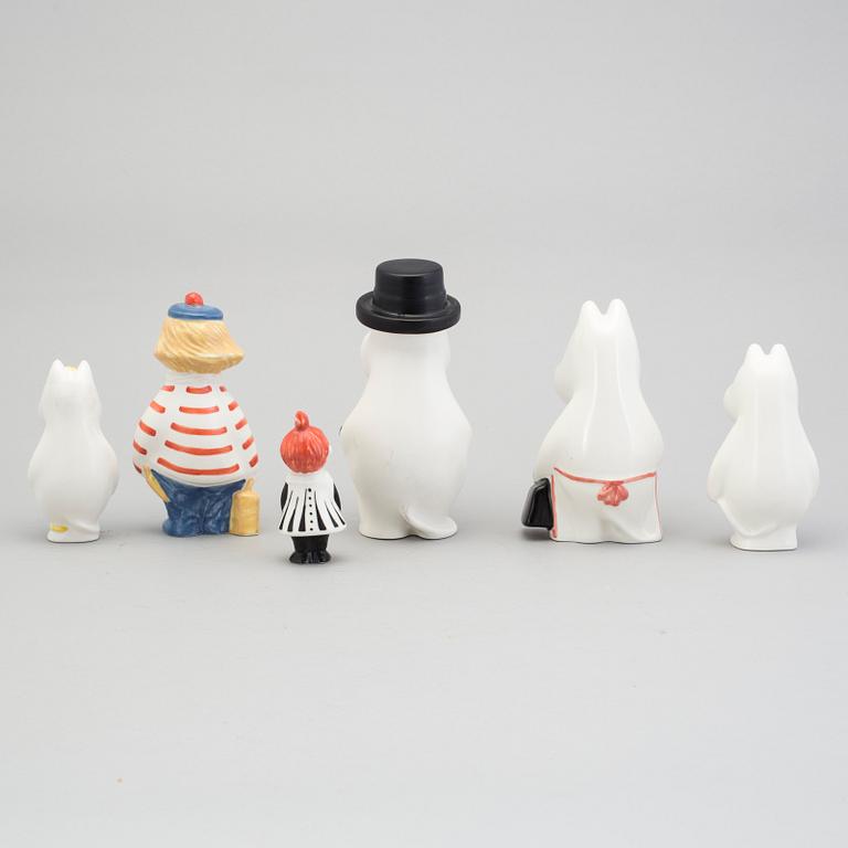 Six TUULIKKI PIETILÄ porcelain Moomin figuries from Arabia, 1990's.