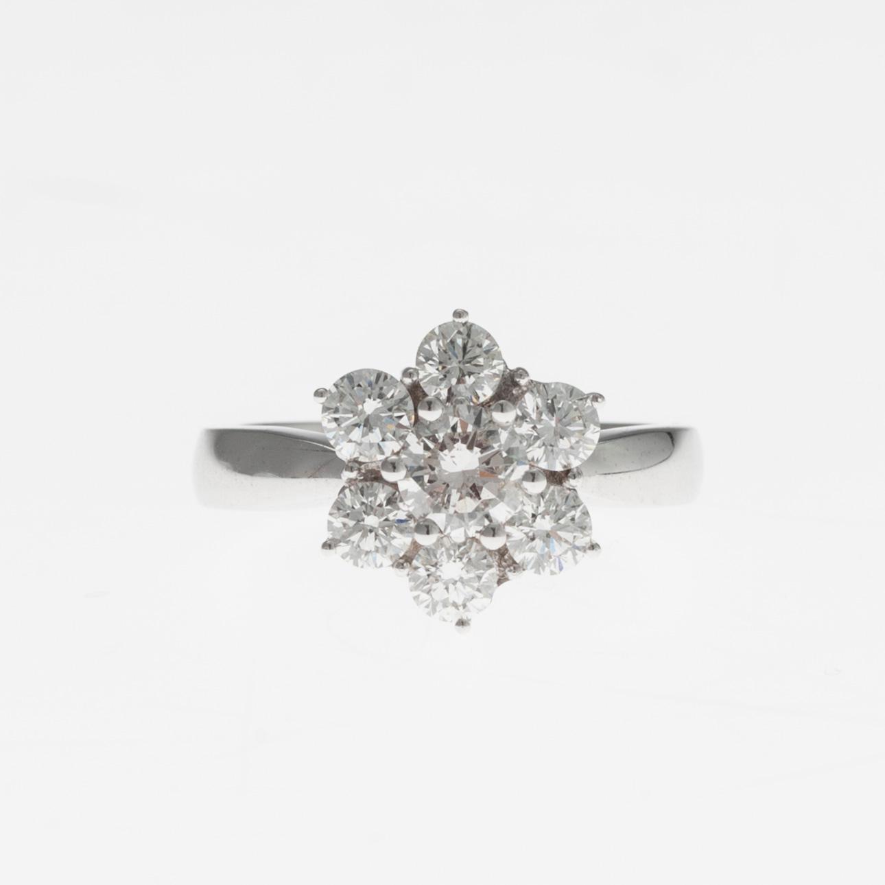 SORMUS, 14K valkokultaa, briljanttihiottuja timantteja yht. 1,50 ct. Paino 5,6 g. Todistus.