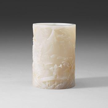 A finely carved Chinese calcite brush pot, late Qing dynasty (1664-1912).