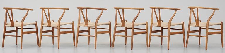 A set of six Hans J Wegner oak chairs by Carl Hansen & Son, Danmark, 1950-60-tal.
