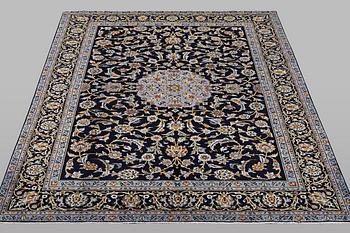 Matta, Keshan, ca 278 x 208 cm.