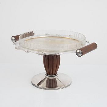 A silver plate center piece bowl, Art Déco, France, 1920's/30's.