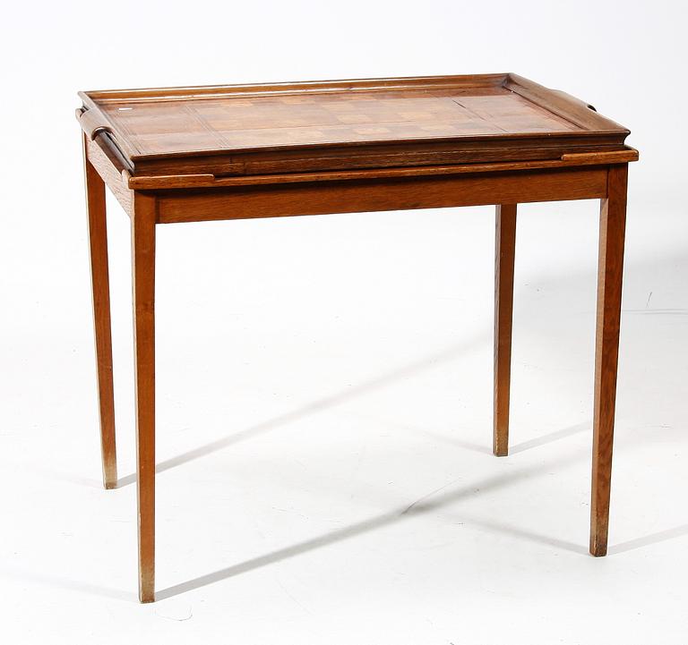 BRICKBORD, 1900-talets första hälft.