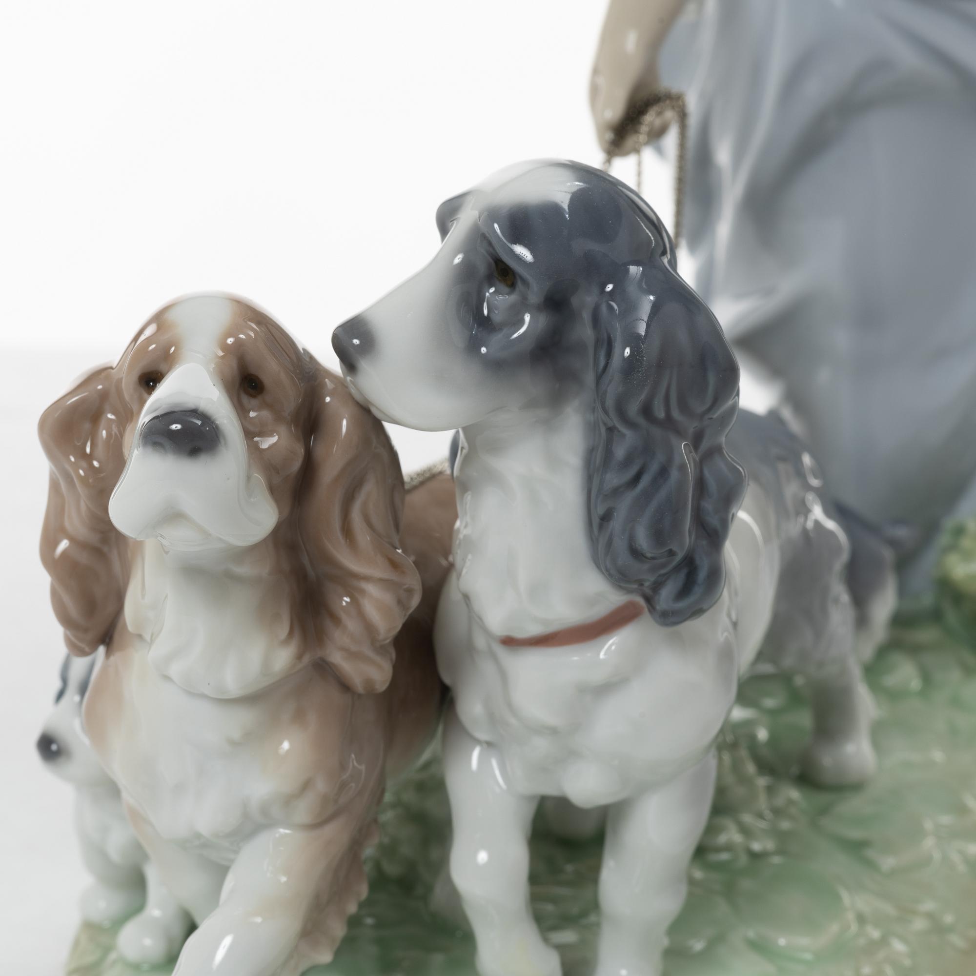 Lladró Privilege, figurine, "Puppy parade", Lladró, Spain.