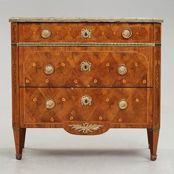 A Gustavian late 18th century commode, by Jonas Hultsten (master in Stockholm 1773-1794).