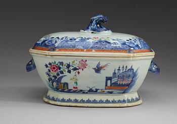 A famille rose and blue and white tureen with cover, Qing dynasty, Qianlong (1736-95).