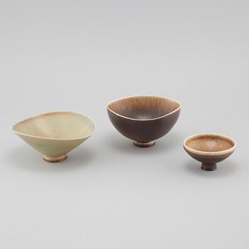 Three bowls in stoneware, designed by Berndt Friberg for Gustavsberg Studio, 1964 and 1965.