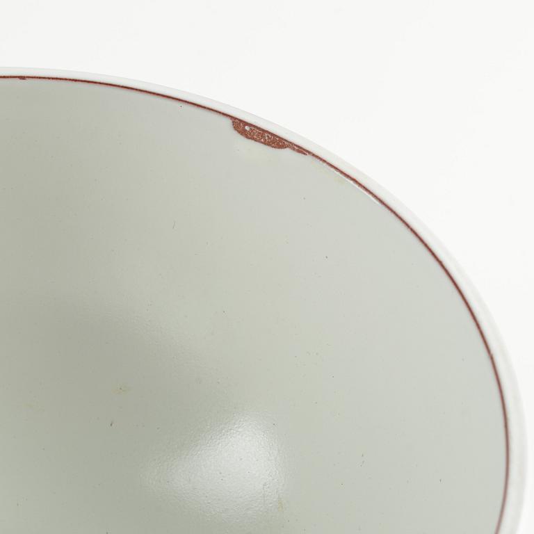 Stig Lindberg, an earthenware bowl with cover, Gustavsbergs Studio, Sweden.