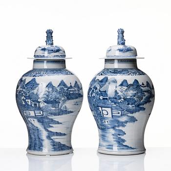 A matched pair of blue and white Chinese jars with covers, Qing dynasty, Qianlong (1736-95).