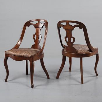 GÖTEBORGSSTOLAR, 5 st, 1800-talets andra hälft och 1900-talets mitt.