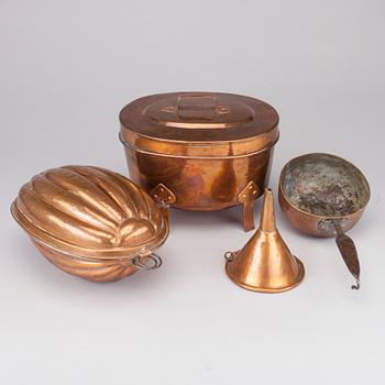 KOPPARFÖREMÅL, 5 st, 1800-tal.