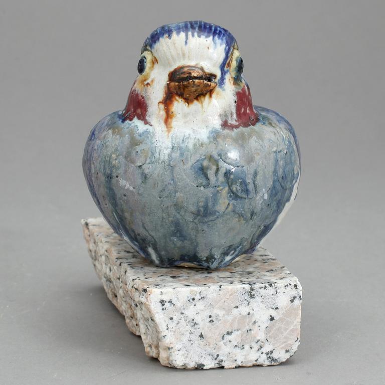 FIGURIN, stengods, Tyra Lundgren, Gustavsberg, Stämpelsignerad.