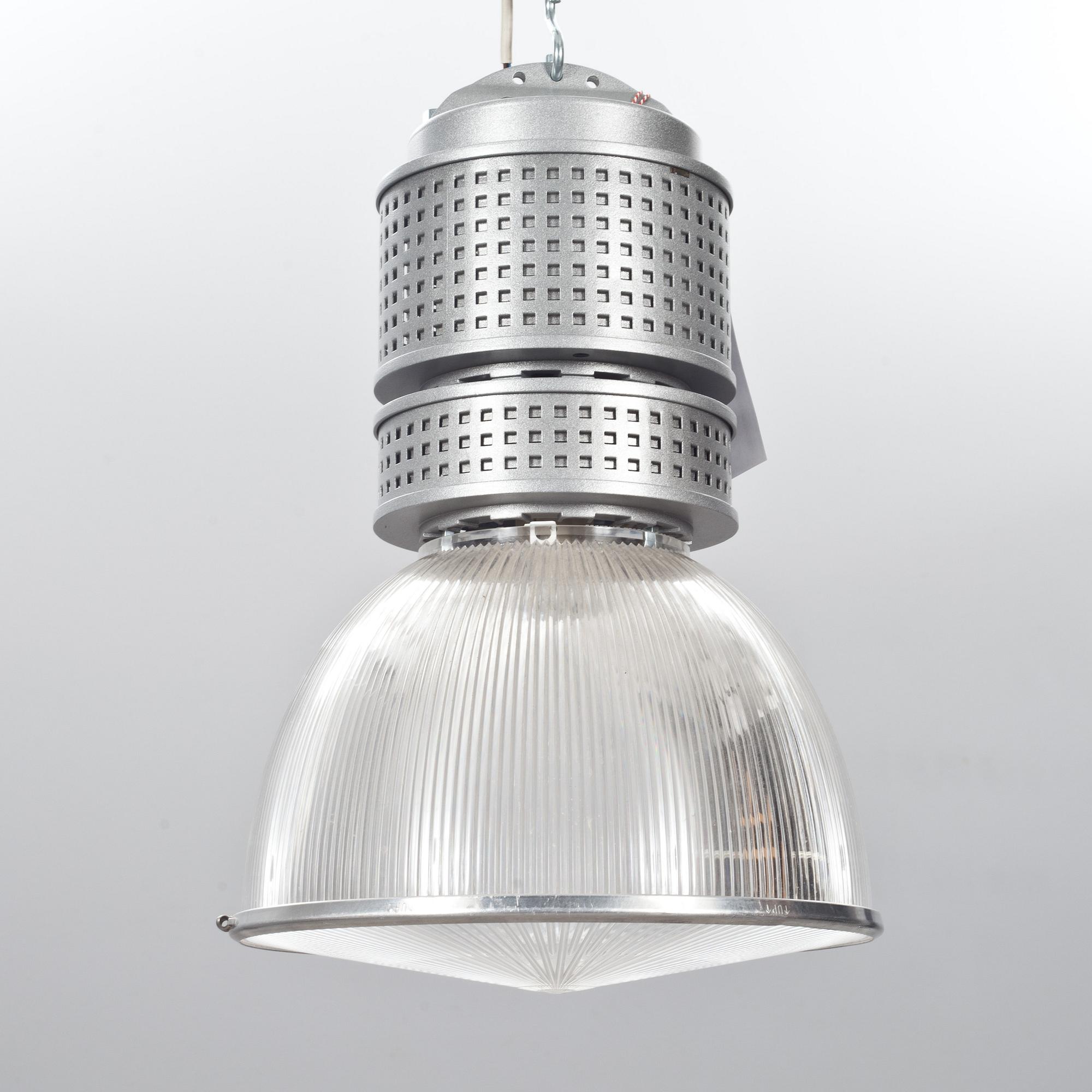 INDUSTRILAMPA, tak. RZB lightning. Modern tillverkning.