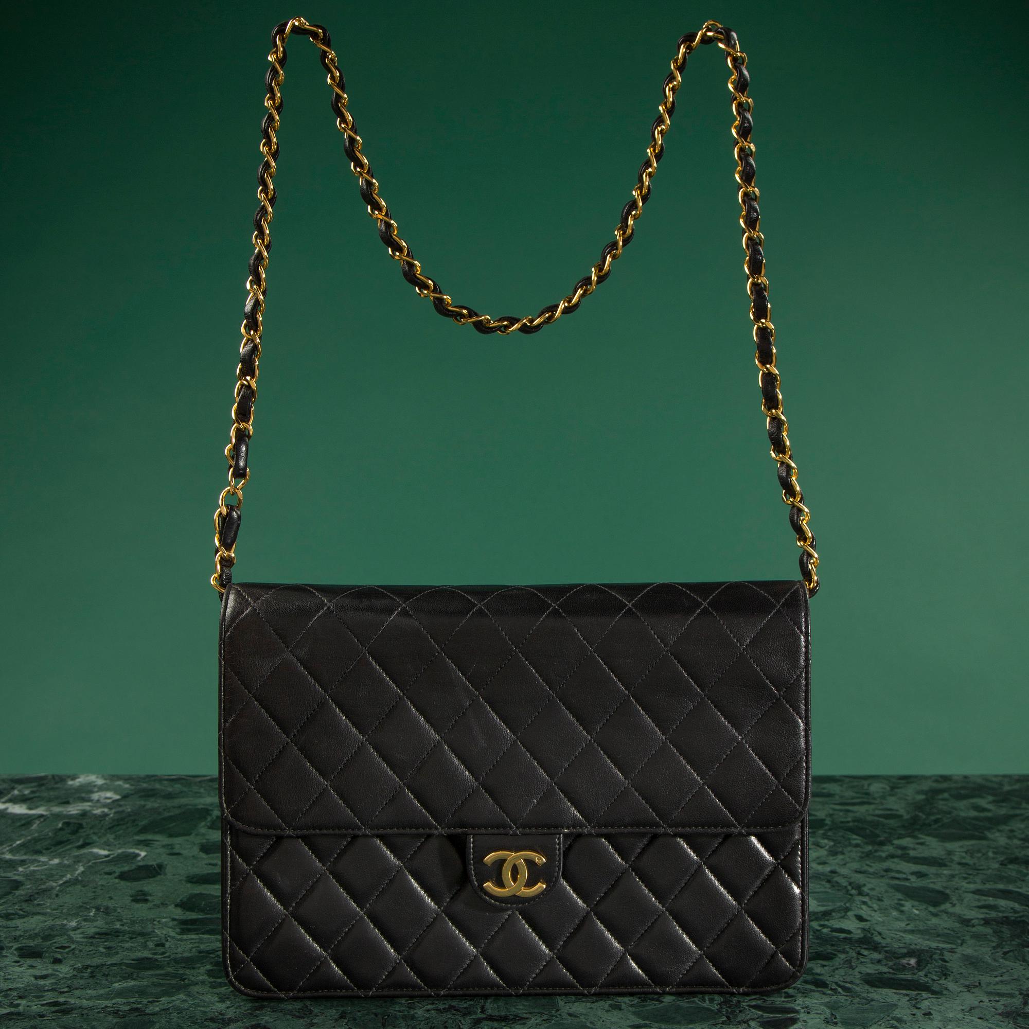 VÄSKA, CHANEL.