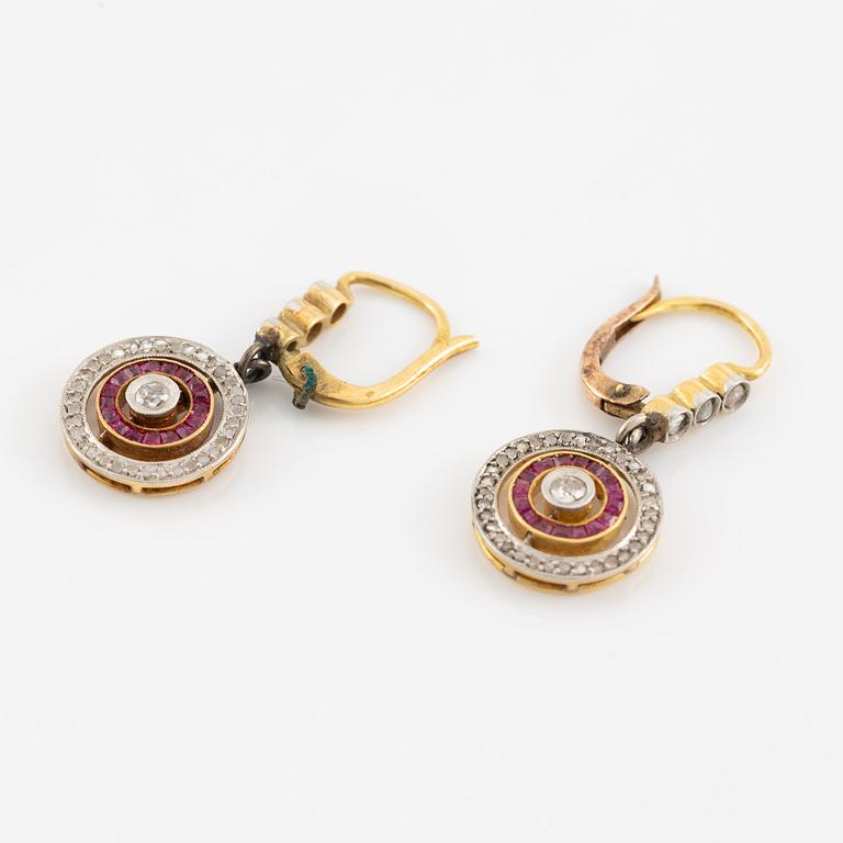 Earrings in gold with rubies and old-cut and rose-cut diamonds.