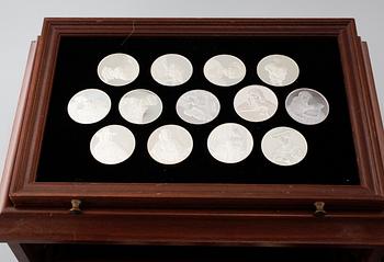 A silver coin collection, 50 pieces, Franklin Mint AB, 1970s, weight ca 3280 g.