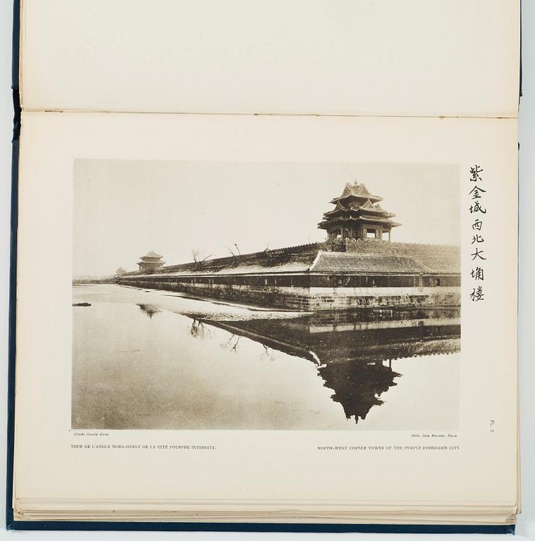 A book by Osvald Siren, 'The Imperial Palaces of Peking'. Paris and Brussels, G. van Oest, MCMXXVI.