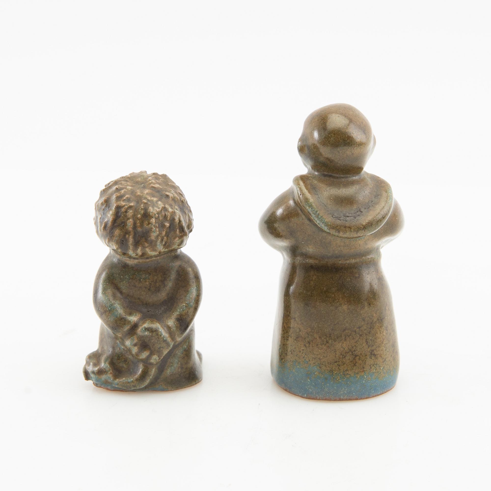 Åke Holm, figurines 6 pcs stoneware signed.