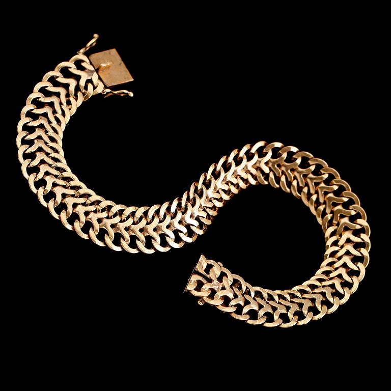 ARMBAND, 18 k guld, svenska stämplar, 1969. Vikt ca 15 g.