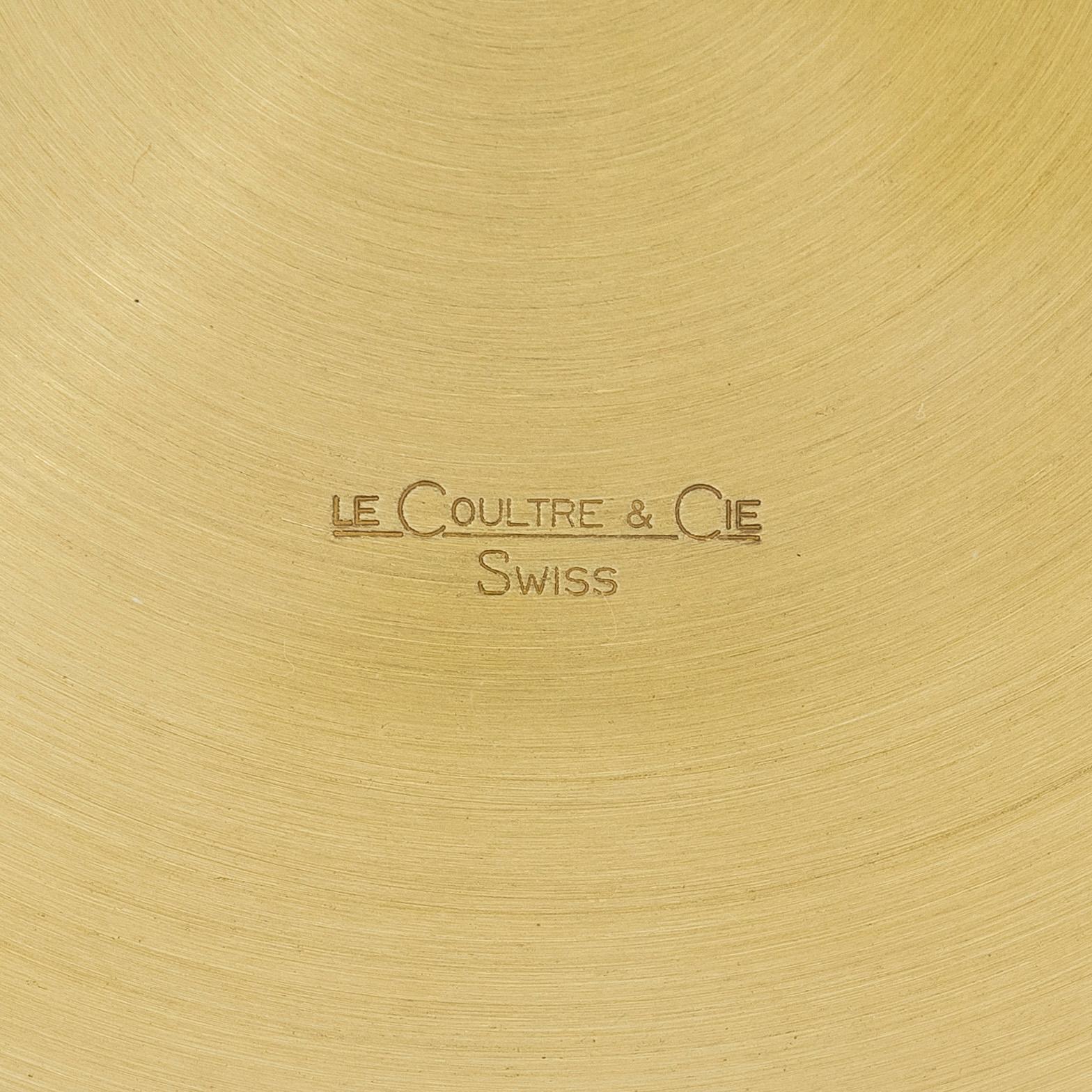 Jaeger-LeCoultre, Atmos, "White Fish Marina", bordsur, 23 x 18 x 13 cm.