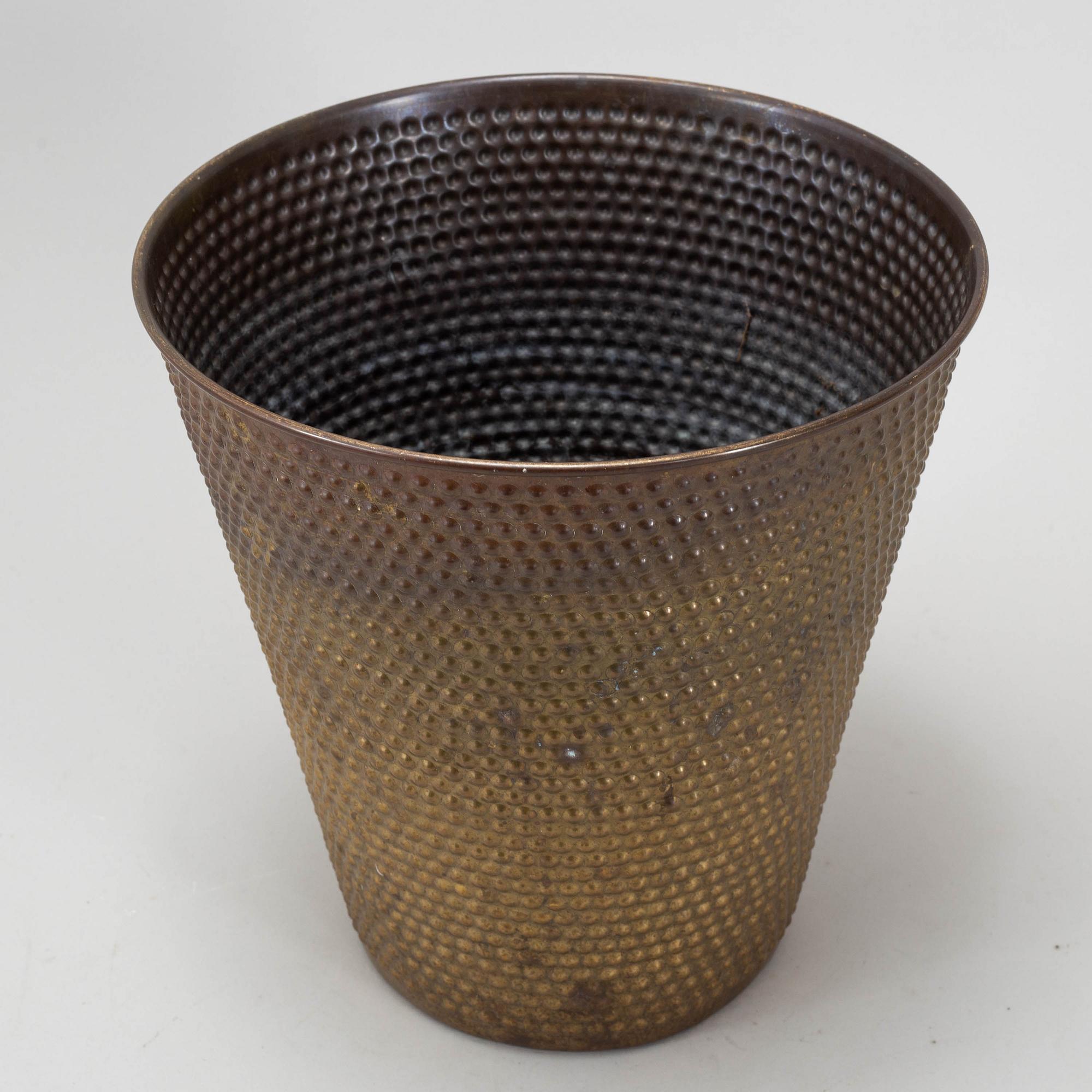 JOSEF FRANK, papperskorg, mässing, "Hortus", Svensk Tenn.