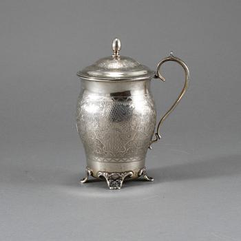 BÄGARE, silver, Moskva, 1849, vikt 322 g.