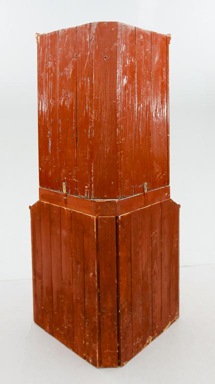 HÖRNSKÅP, 1700-/1800-tal.