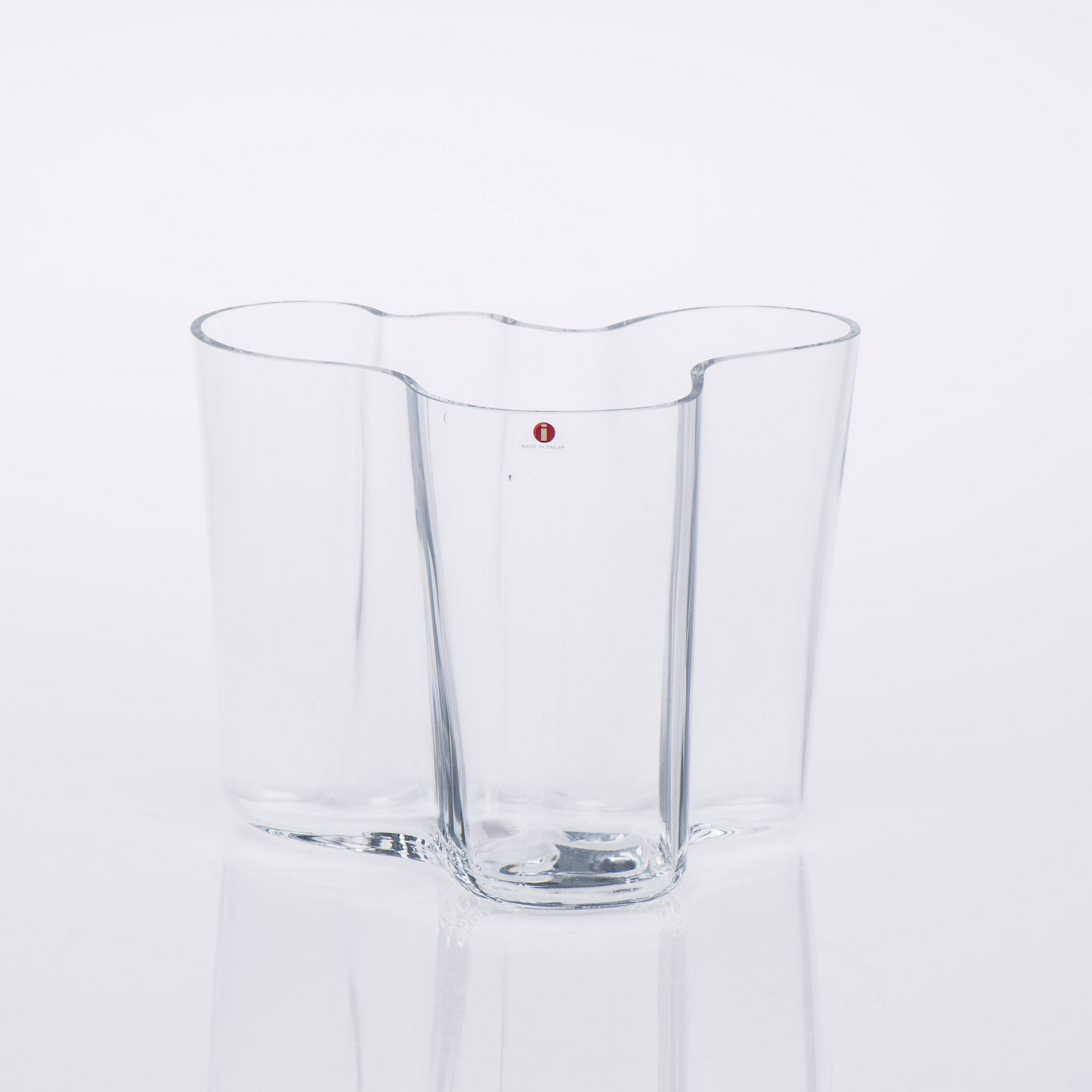 VAS, glas, "Savoy", märkt i botten Alvar Aalto. Iittala 1970/80-tal.