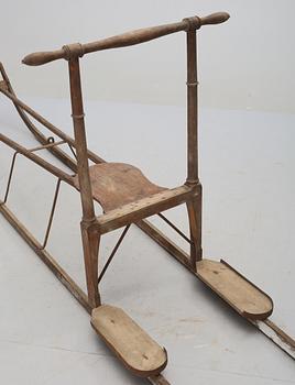 SLÄDE, omkring sekelskiftet 1900.