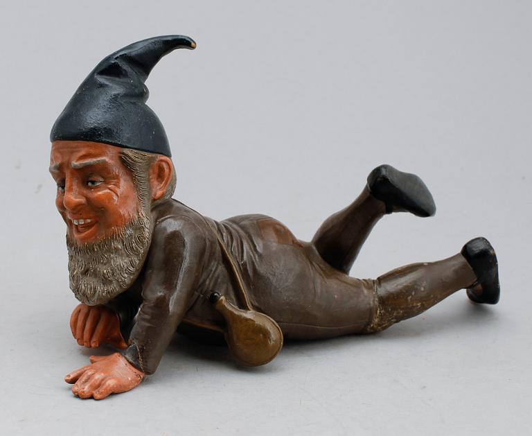 FIGUR, terrakotta, tomte, sannolikt Tyskland, sekelskiftet 1900.