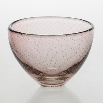 Gunnel Nyman, vas, modell "GN 4", signerad G. Nyman Nuutajärvi Notsjö. Formgiven 1948.