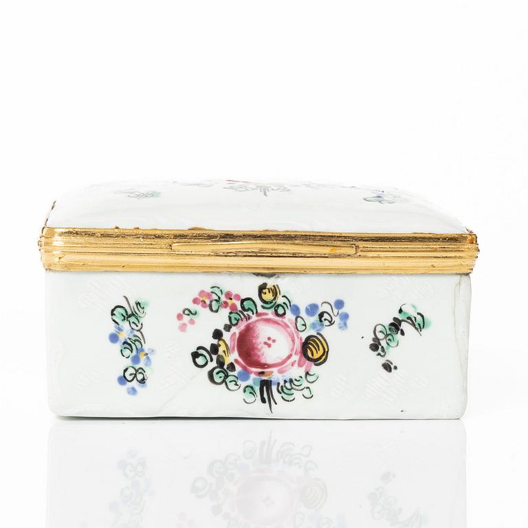 Dosa, emalj, 1700-tal.