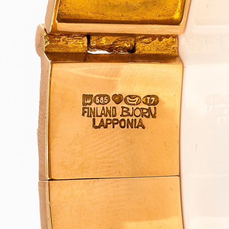 BJÖRN WECKSTRÖM, A 14K gold bracelet " Velvet Clouds". Lapponia 1972.