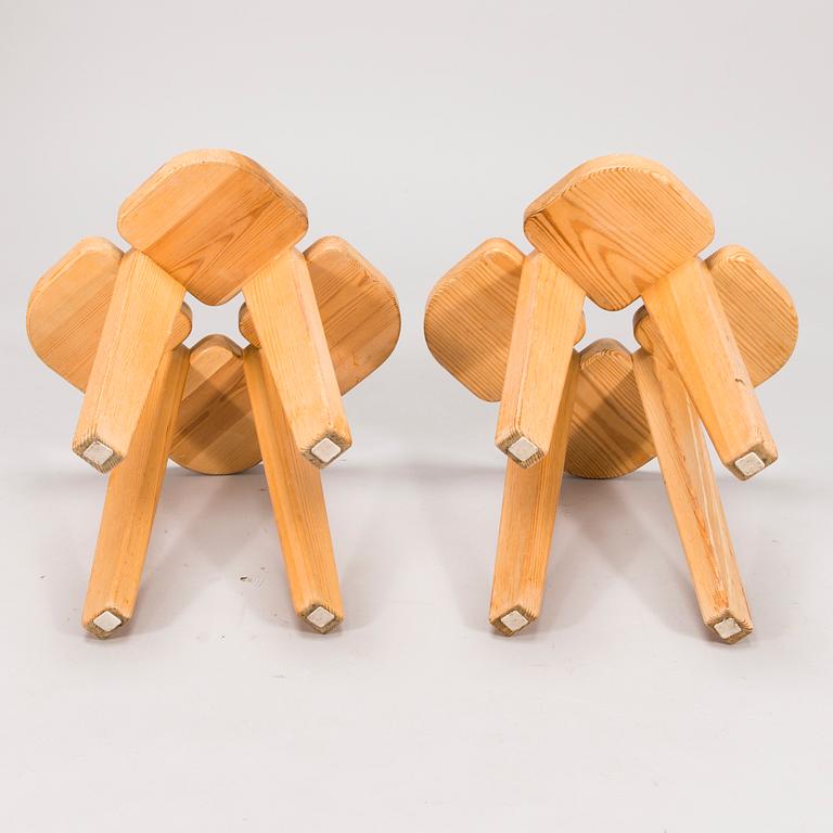 RAUNI PEIPPO, A set of 6 stools "Apila" (Four-leaf clover) for  Oy Stockmann Ab, Keravan Puusepäntehdas, Finland.