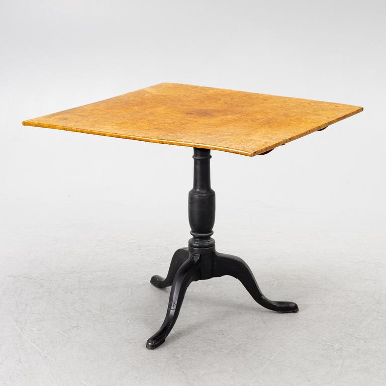 A Swedish 19th century tilt-top table.