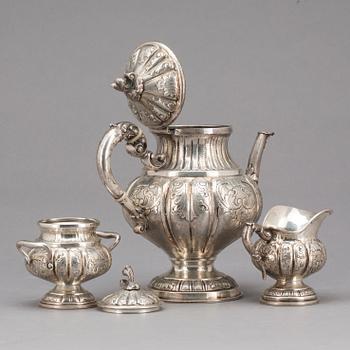 KAFFESERVIS, 3 delar, silver importstämplar, vikt ca 920 g.