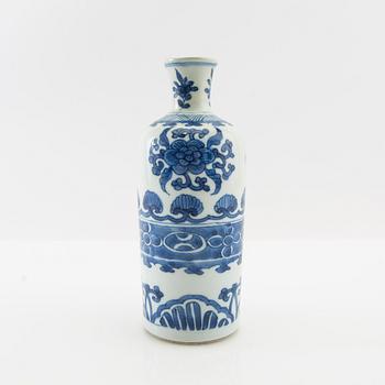 Vase China Kangxi (1662-1722) porcelain.