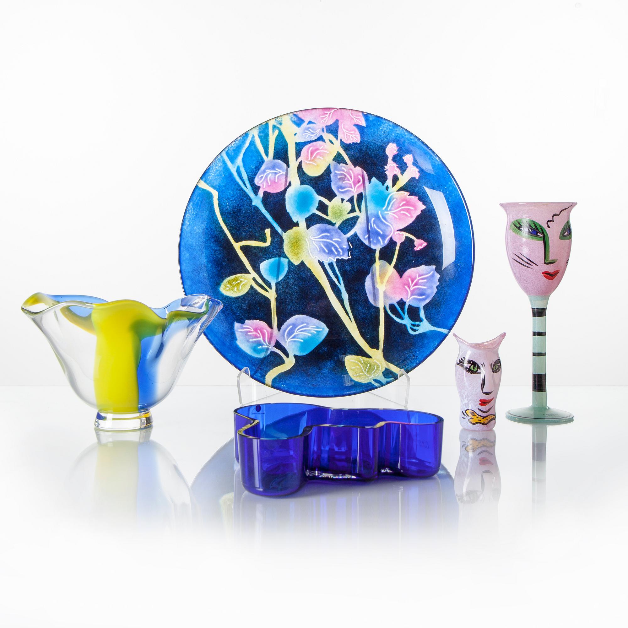 PARTI GLAS, 5 delar. Bl a Ulrica Hydman-Vallien, Kosta Boda och Alvar Aalto.