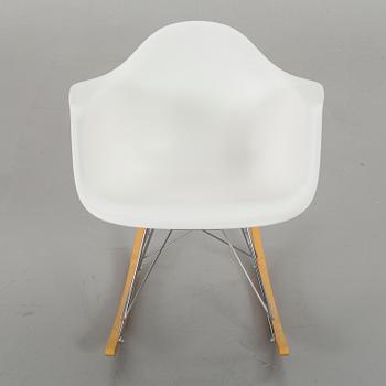 CHARLES & RAY EAMES, gungstol, "RAR", Vitra, 2017.