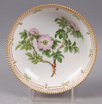 SALADJÄR, porslin. Flora danica, Kunglig dansk.