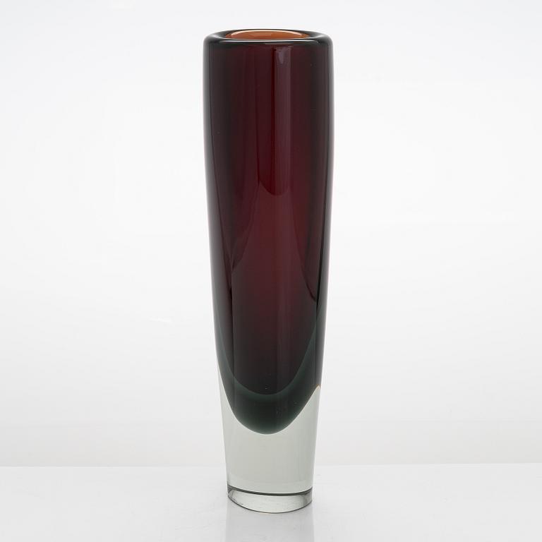 Kaj Franck, a 'KF 239' vase signed K. Franck Nuutajärvi Notsjö -63.