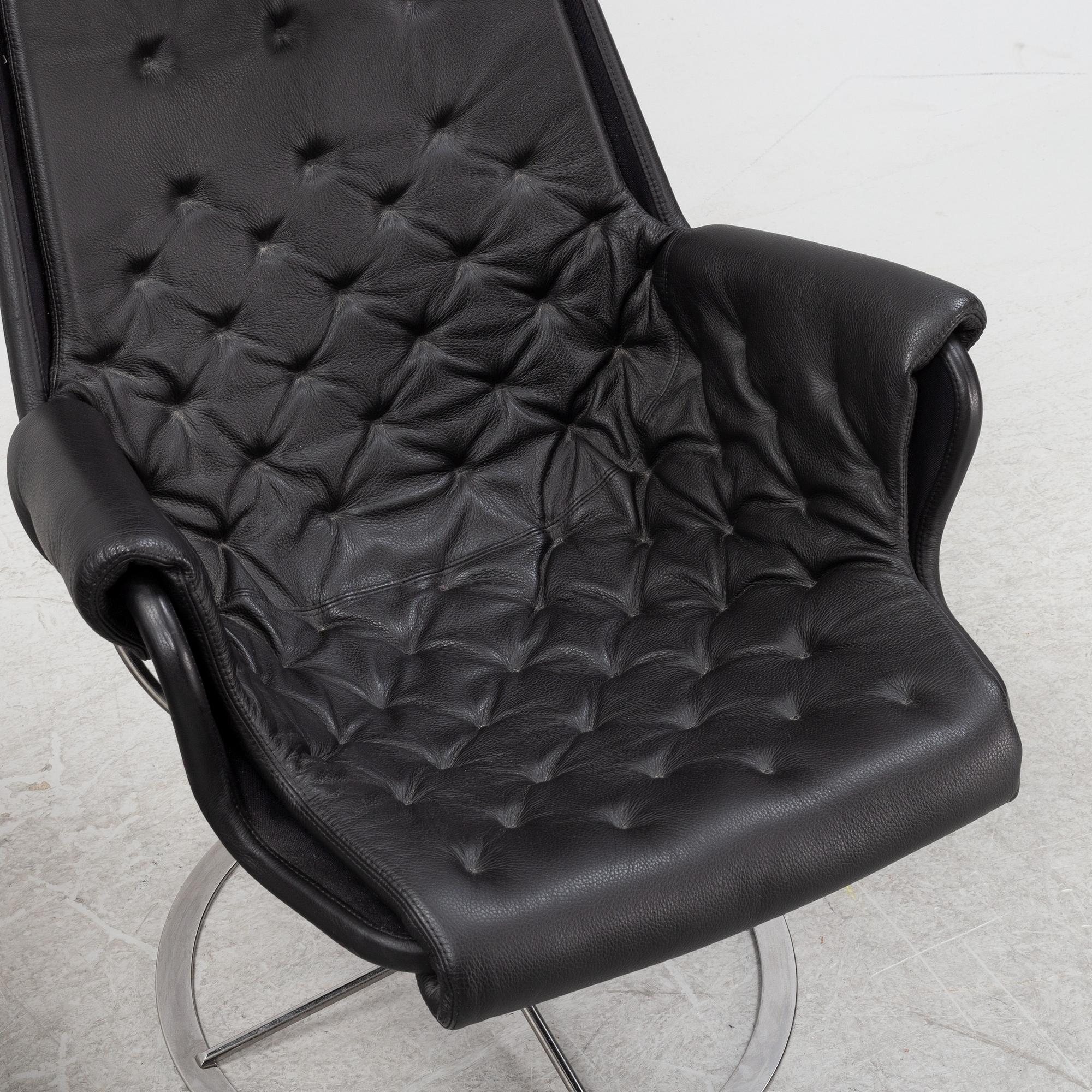 Bruno Mathsson, a apir of 'Jetson' lounge chairs, Dux, Sweden.