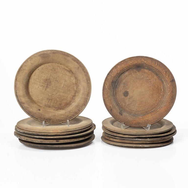 Wooden serving platters, 12 pcs, folk art, 19th century.