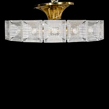 TAKLAMPA, Carl Fagerlund, Orrefors, 1900-talets andra hälft. Höjd ca 19 cm.