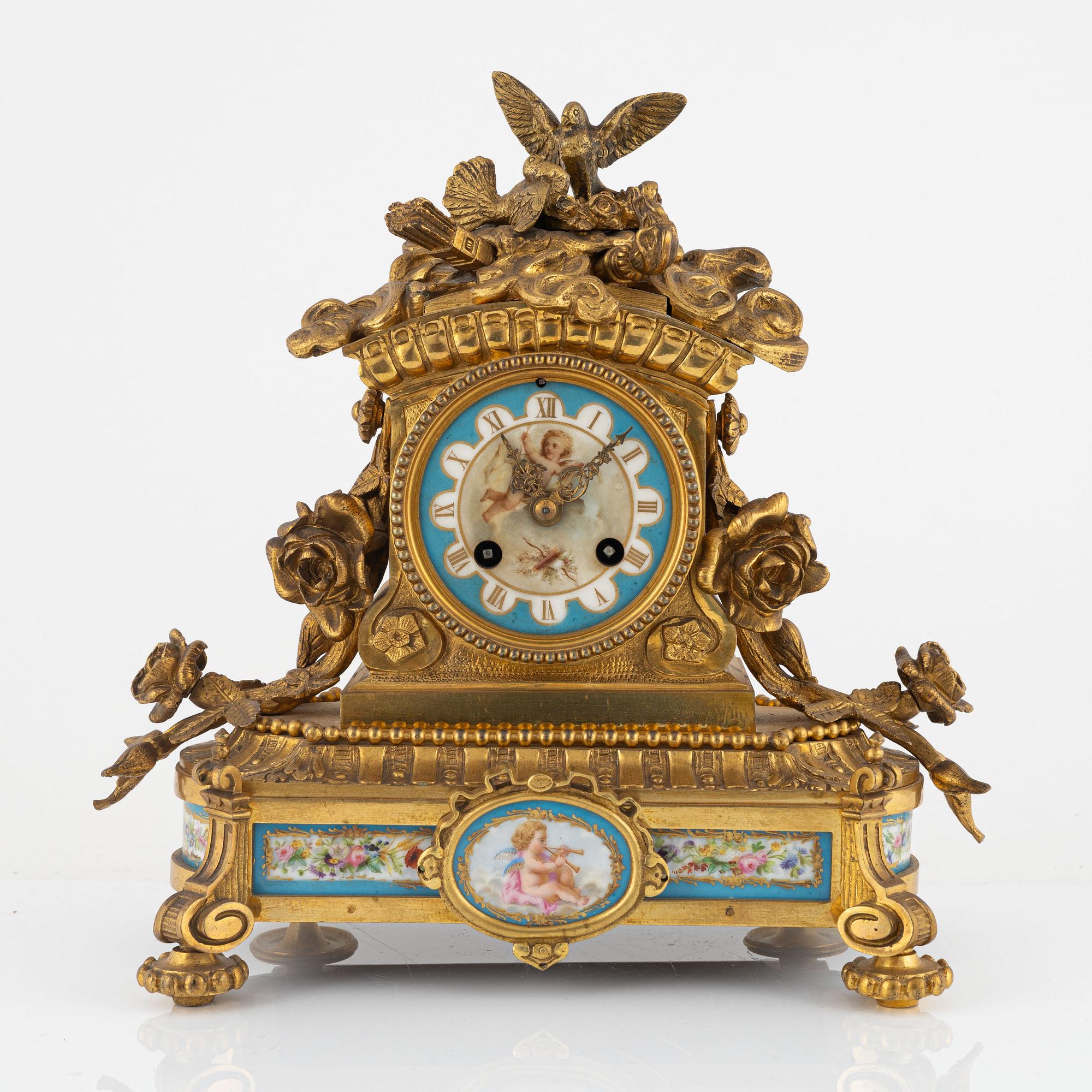 Bordspendyl, Louis XVI-stil, 1800-talets senare del.