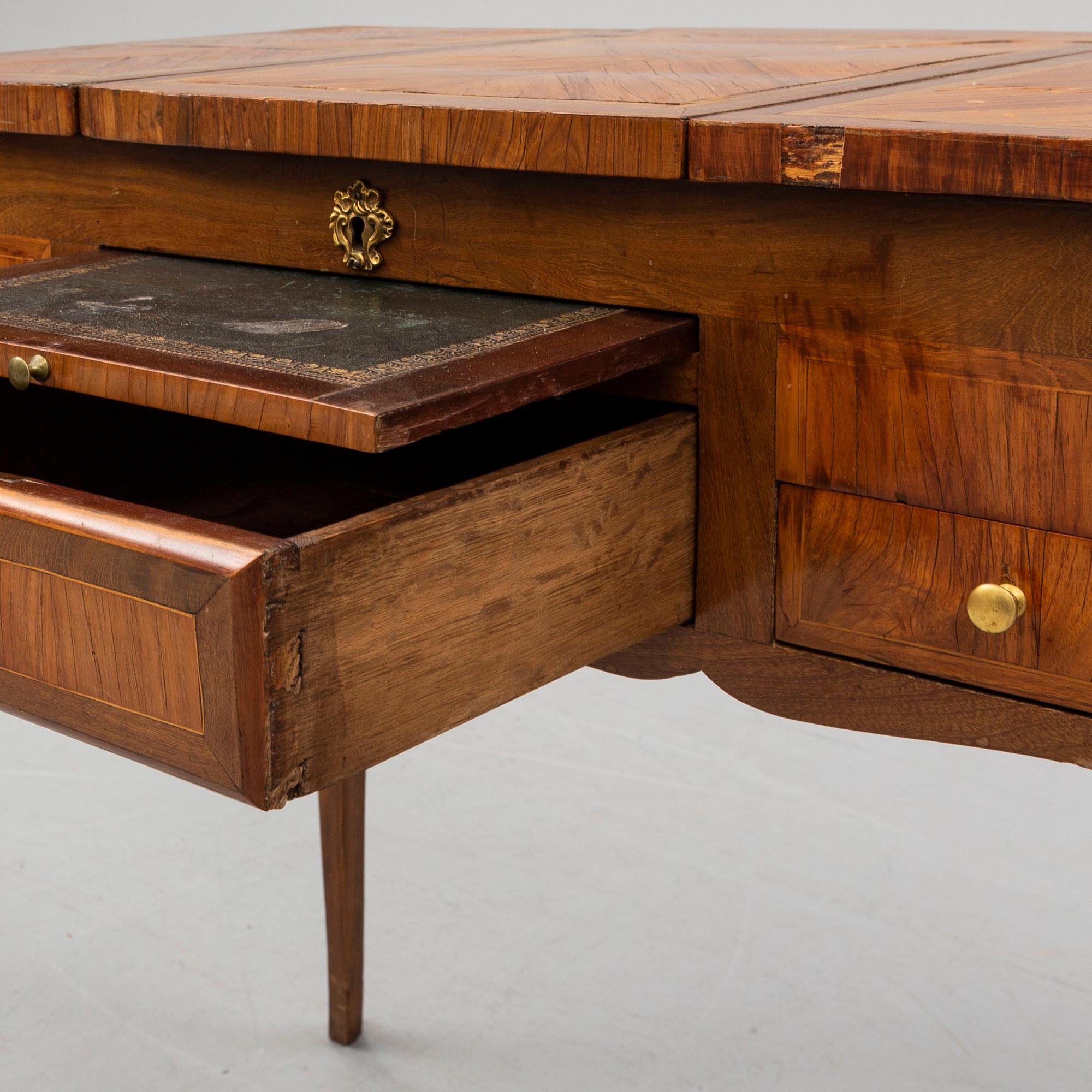 TOALETTBORD, 1700-tal.