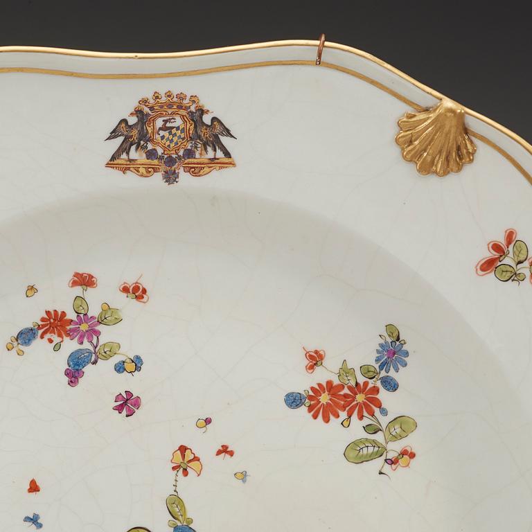 A Meissen armorial serving dish, mid 1750's.